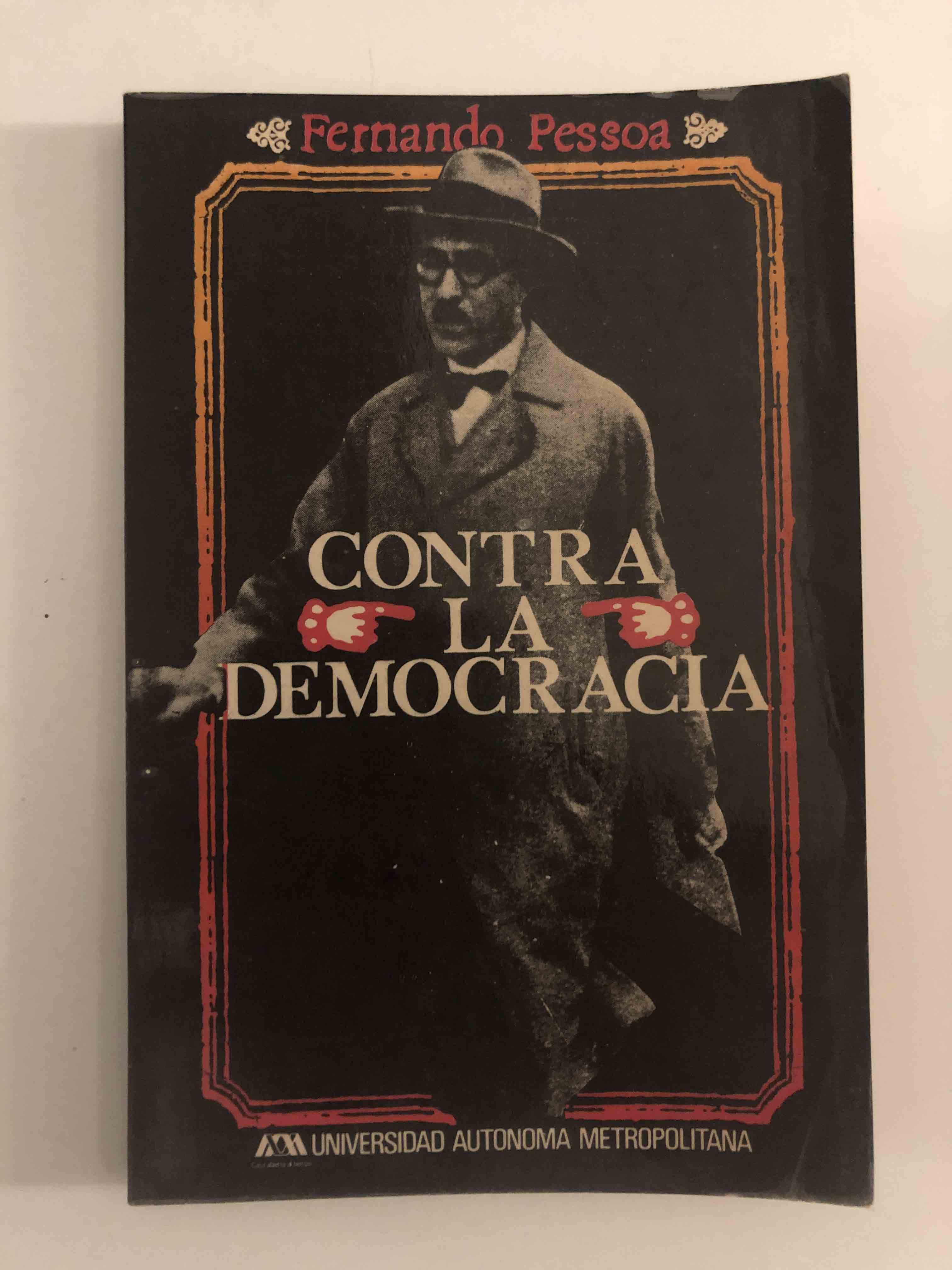 Contra la democracia